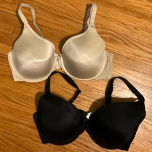 VANITY FAIR 40DDD BEIGE & BLACK BRAS - GOOD CONDITION!  SOME PAD FOR PUSHUP